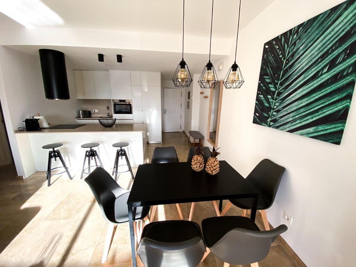 Beautiful New Apartment With Sea View Castillo de Sabinillas Ngoại thất bức ảnh
