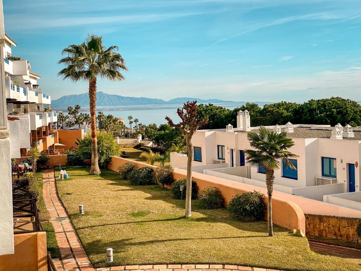 Beautiful New Apartment With Sea View Castillo de Sabinillas Ngoại thất bức ảnh