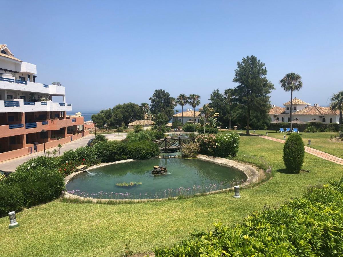 Beautiful New Apartment With Sea View Castillo de Sabinillas Ngoại thất bức ảnh